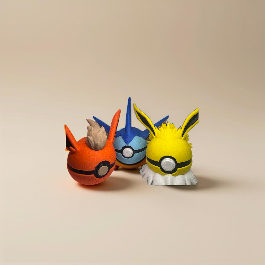 Eeveeloution Pokéball Set with Stand